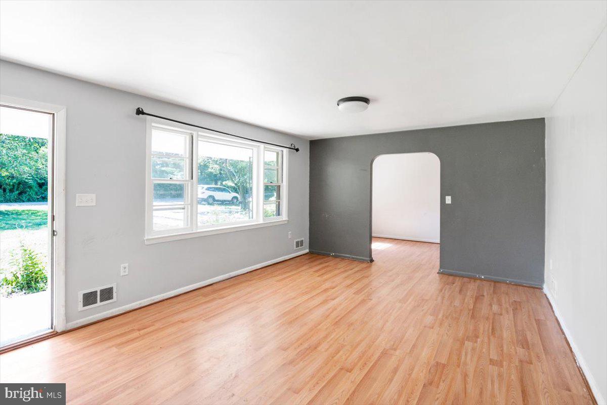 3012 Rices Lane Windsor Mill, MD 21244 - Photo 4 of 24