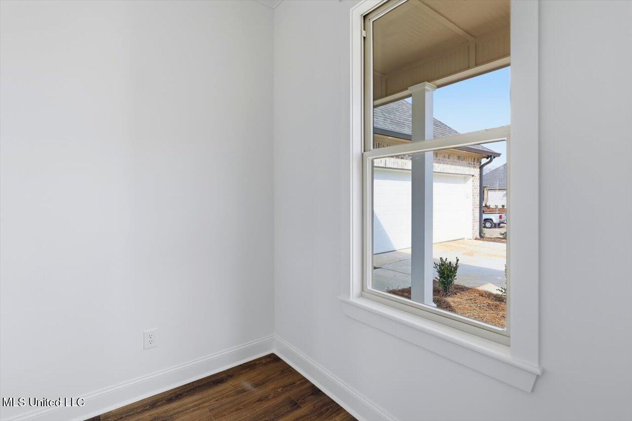 199 Bronson Bend Flowood, MS 39232 - Photo 18 of 35 18-199 Bronson Bnd _ Home Tours MS