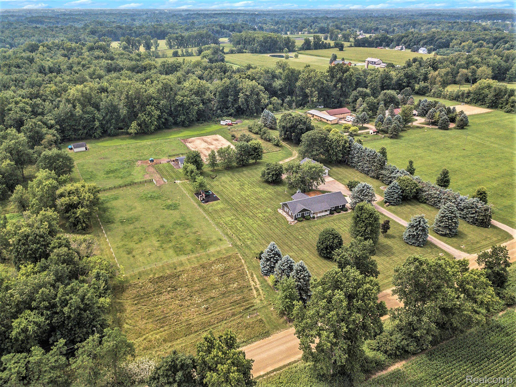 9477 West Allen Road Fowlerville, MI 48836 - Photo 36 of 44 Aerial Overhead View