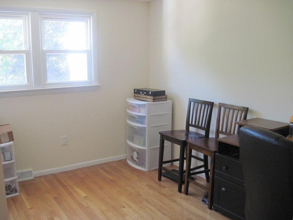 456 Butman Road Lowell, MA 01852 - Photo 12 of 21 Gallery Image 12