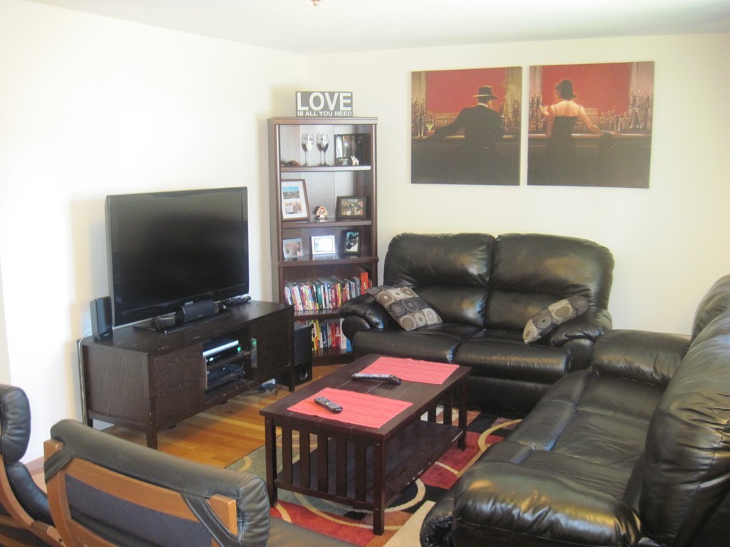 456 Butman Road Lowell, MA 01852 - Photo 3 of 21 Gallery Image 3