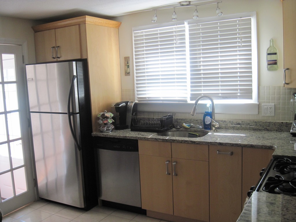 456 Butman Road Lowell, MA 01852 - Photo 6 of 21 Gallery Image 6