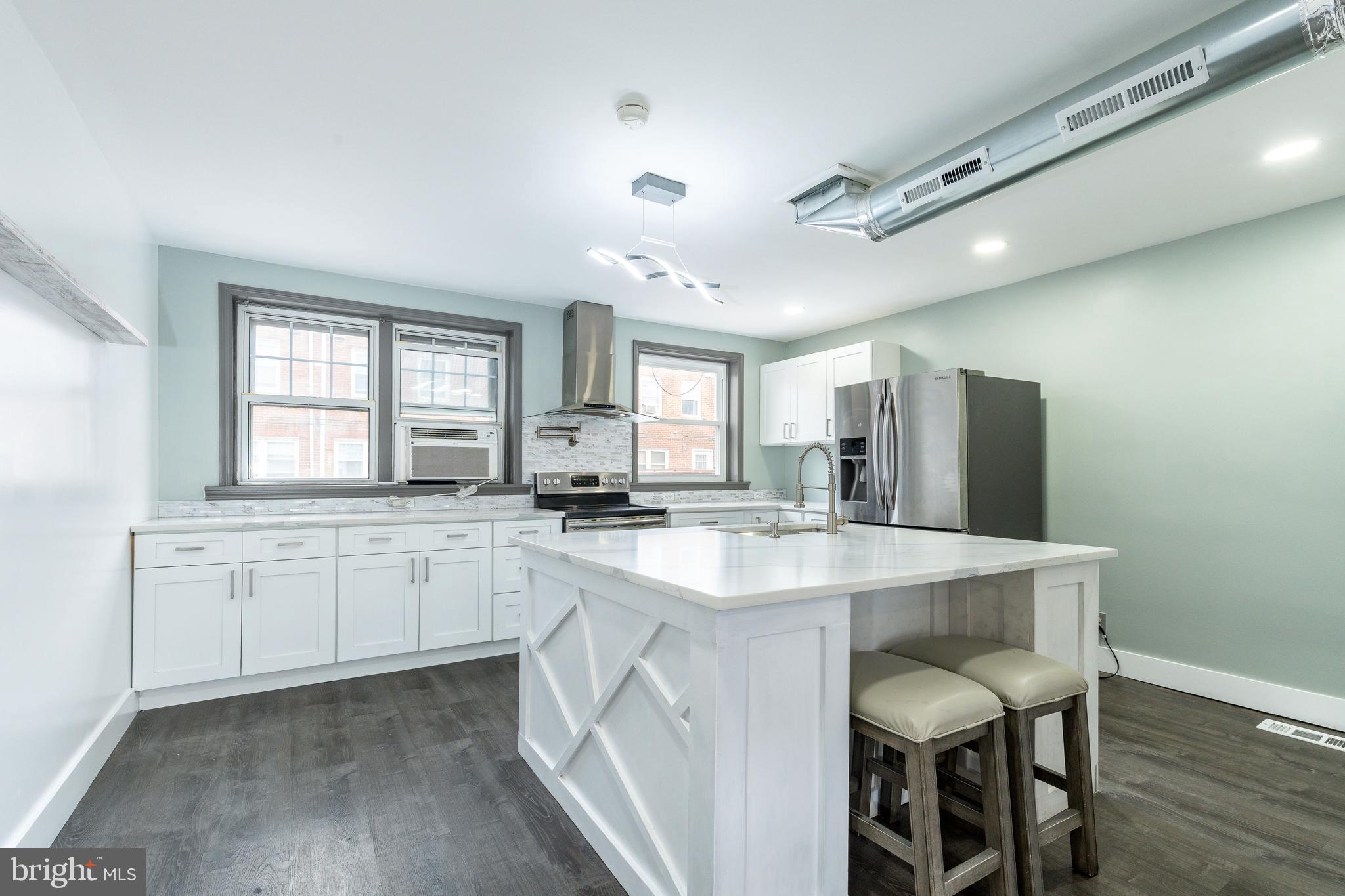 6606 Algard Street Philadelphia, PA 19135 - Photo 4 of 20 Kitchen