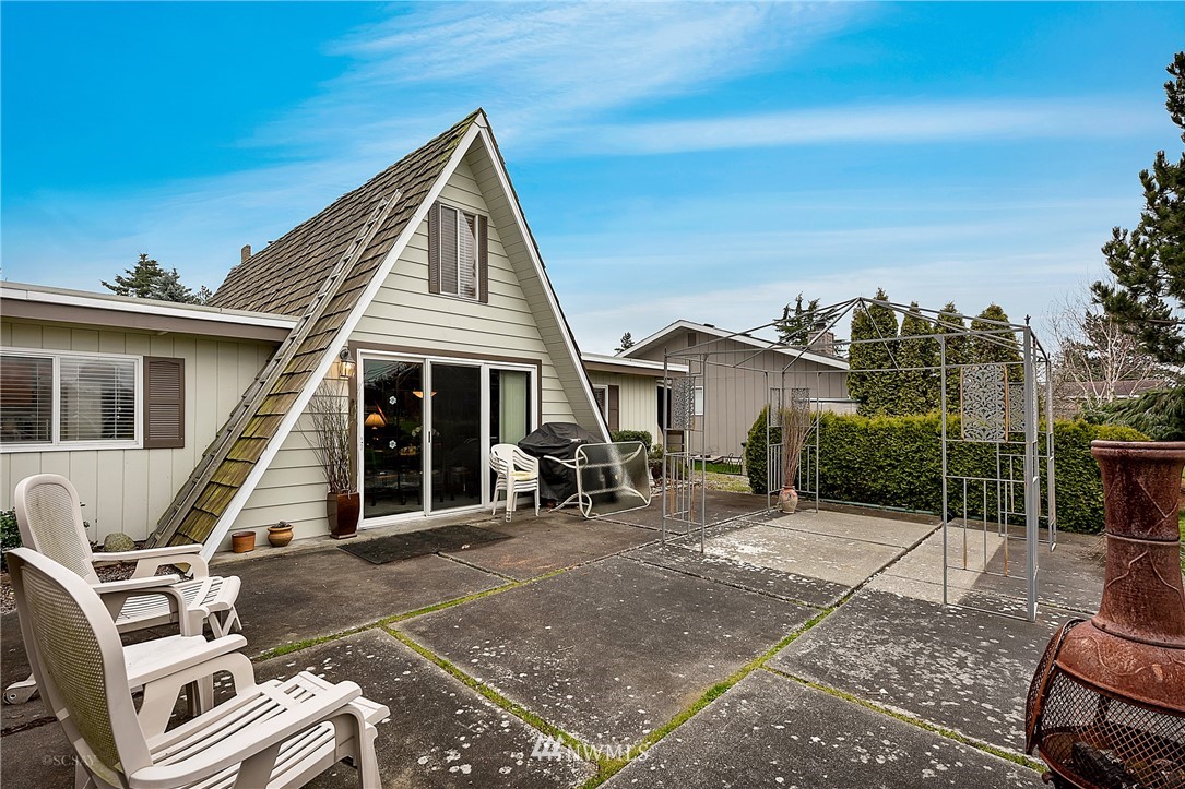 8133 Cowichan Road Blaine, WA 98230 - Photo 18 of 25 Gallery Image 18