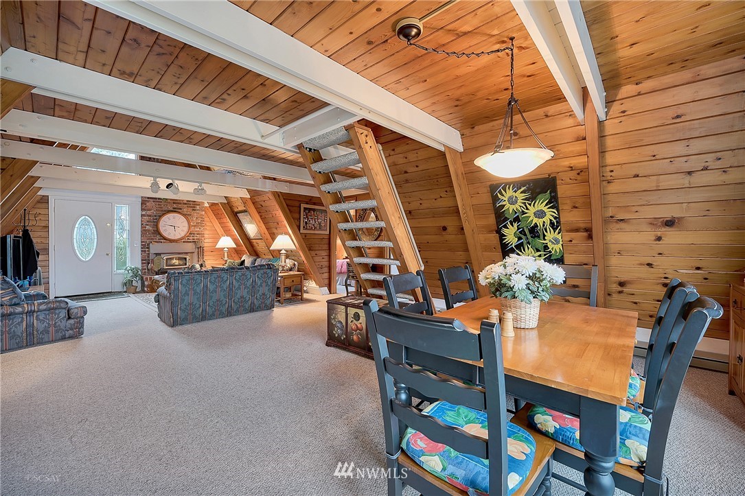 8133 Cowichan Road Blaine, WA 98230 - Photo 10 of 25 Gallery Image 10