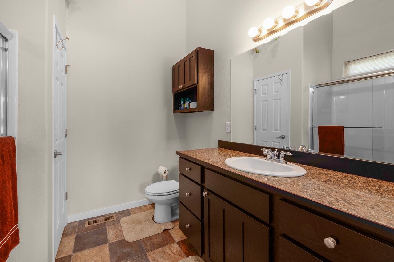12022 North Forker Road Spokane, WA 99217 - Photo 18 of 38