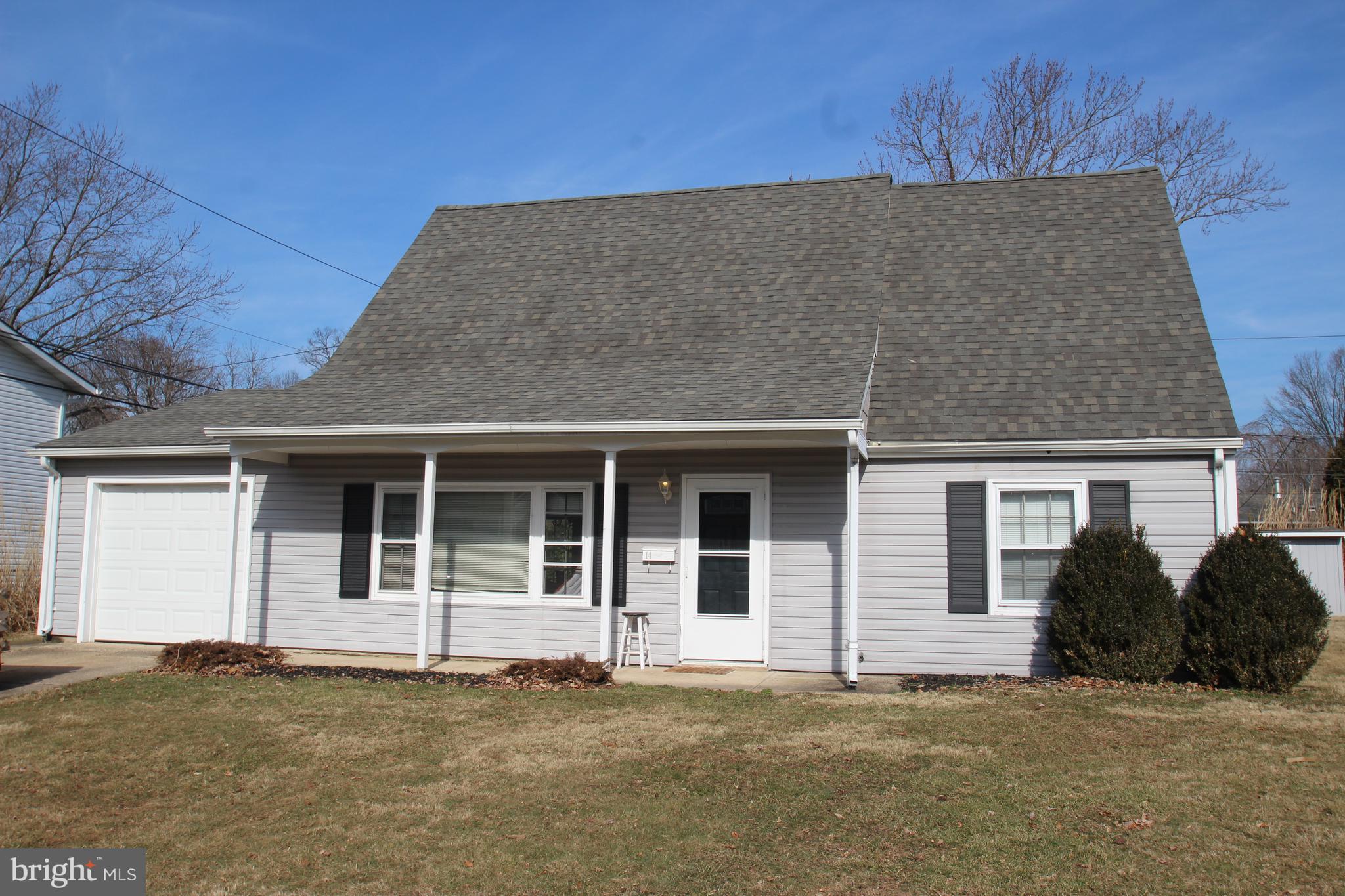 14 Ardmore Road Newark, DE 19713 - Photo 1 of 11 14 Ardmore Road