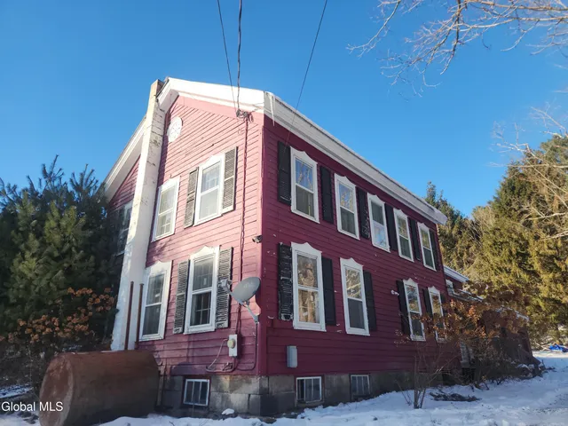 $335,000 | 61 Pease Hill Road, Horicon, NY 12815