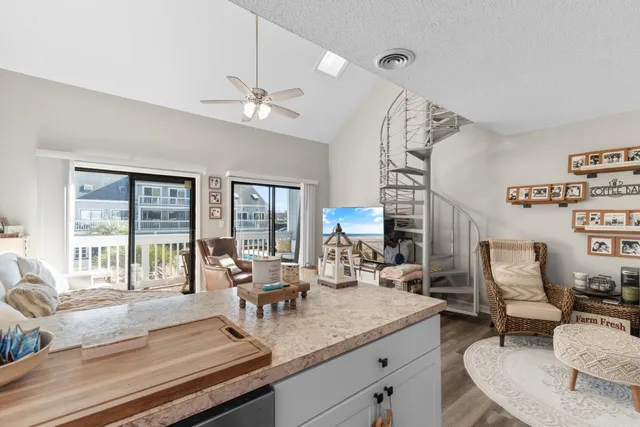 $164,900 | 3700 Golf Colony Lane, Unit 10J, Little River, SC 29566