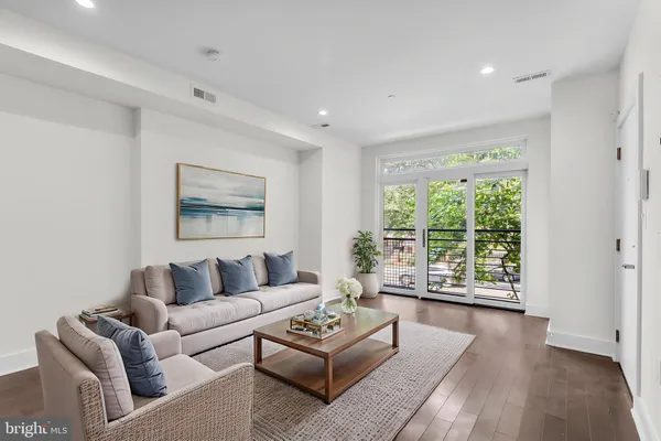 $550,000 | 3821 14th Street Northwest, Unit 3, Washington, DC 20011