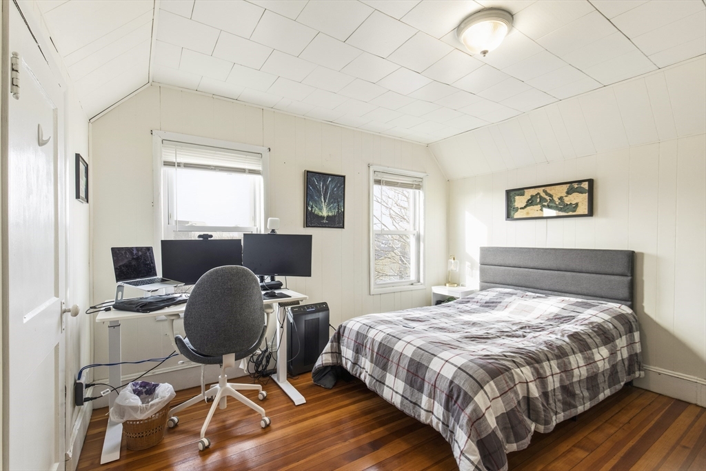 78 R Mt Vernon Street Somerville, MA 02145 - Photo 22 of 32