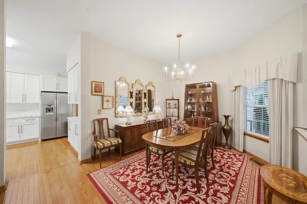 $490,000 | 490 Beckett Crossing Drive, Mundelein, IL 60060