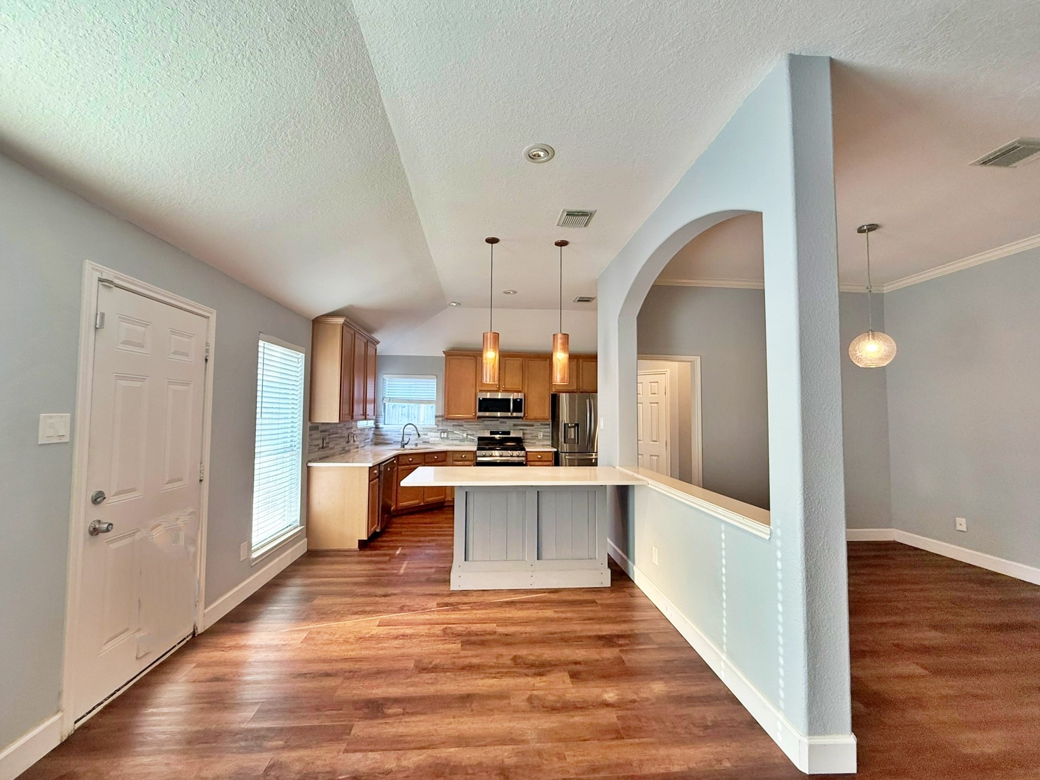 3610 Maple Pass Court Katy, TX 77449 - Photo 9 of 21 Breakfast room next to the kitchen