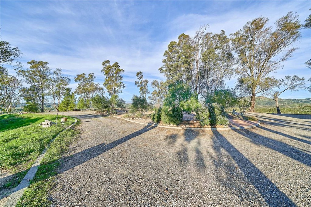 44500 Los Caballos Road Temecula, CA 92592 - Photo 28 of 31