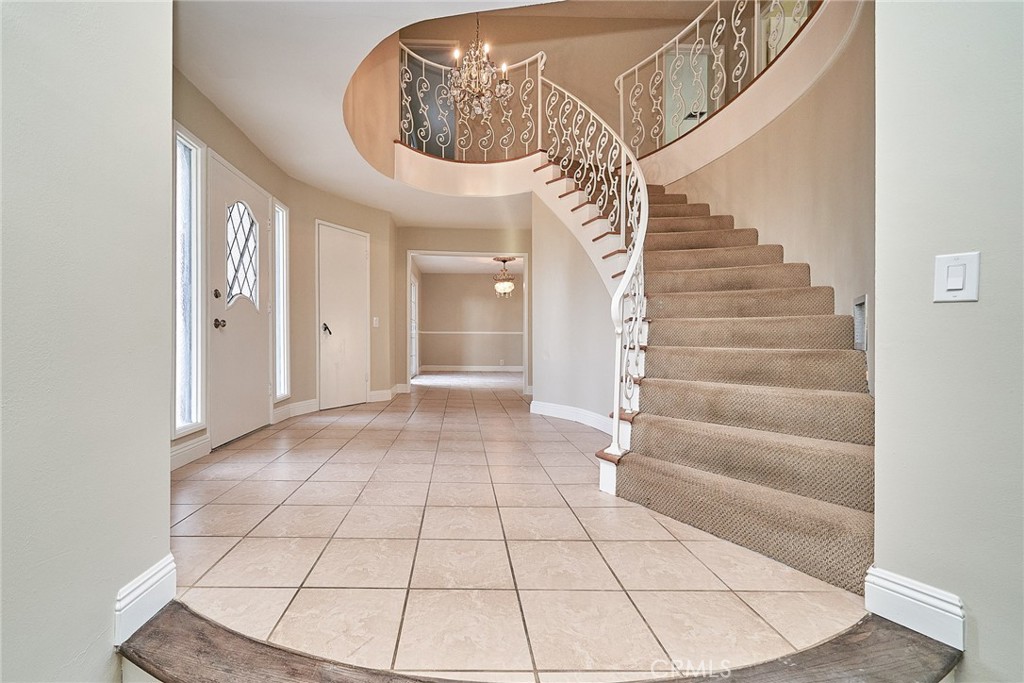 44500 Los Caballos Road Temecula, CA 92592 - Photo 3 of 31