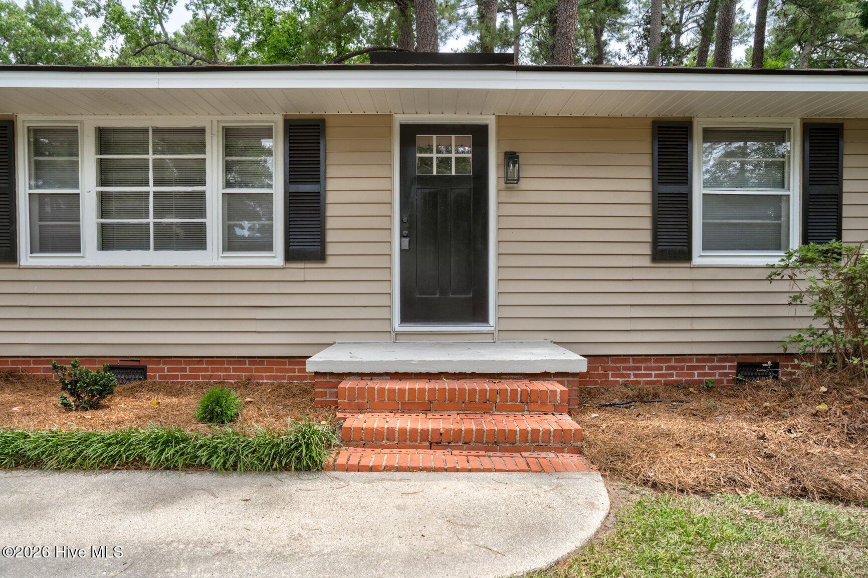 406 Clifton Road Rocky Mount, NC 27804 - Photo 4 of 27