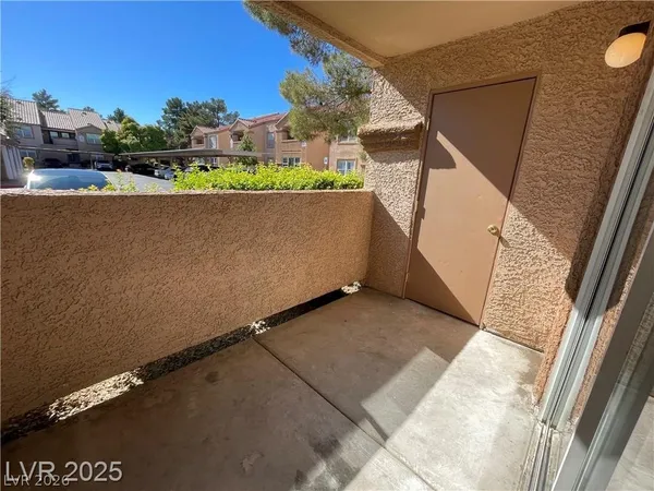 $1,200 | 1150 North Buffalo Drive, Unit 1041, Las Vegas, NV 89128