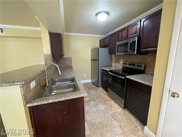 $1,200 | 1150 North Buffalo Drive, Unit 1041, Las Vegas, NV 89128