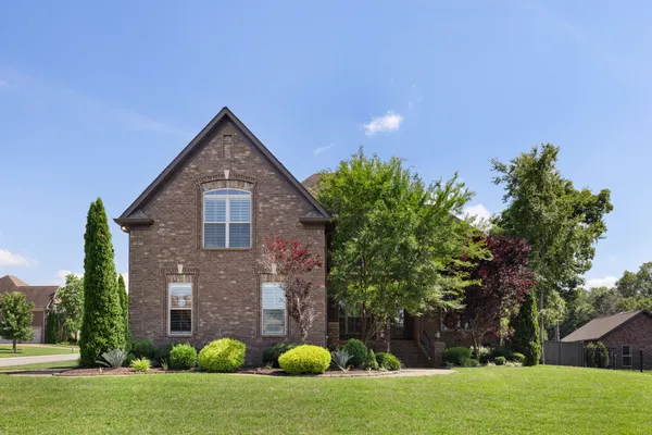 $1,350,000 | 100 Wembly Lane, Mount Juliet, TN 37122