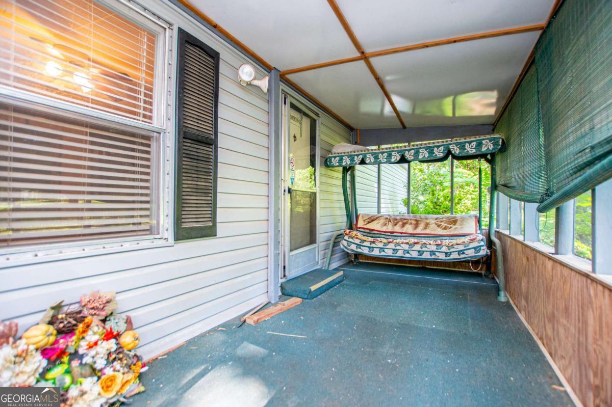 698 Goolsby Road Carrollton, GA 30117 - Photo 7 of 58