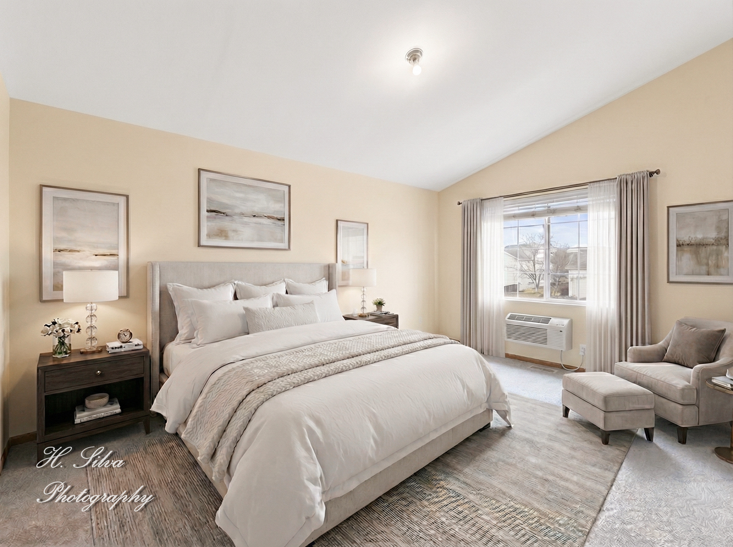 1431 Silverstone Drive, Unit 1431 Carpentersville, IL 60110 - Photo 6 of 18 a bedroom with a bed and wooden floor