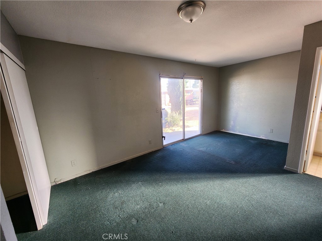 8850 3rd Hesperia, CA 92345 - Photo 10 of 50