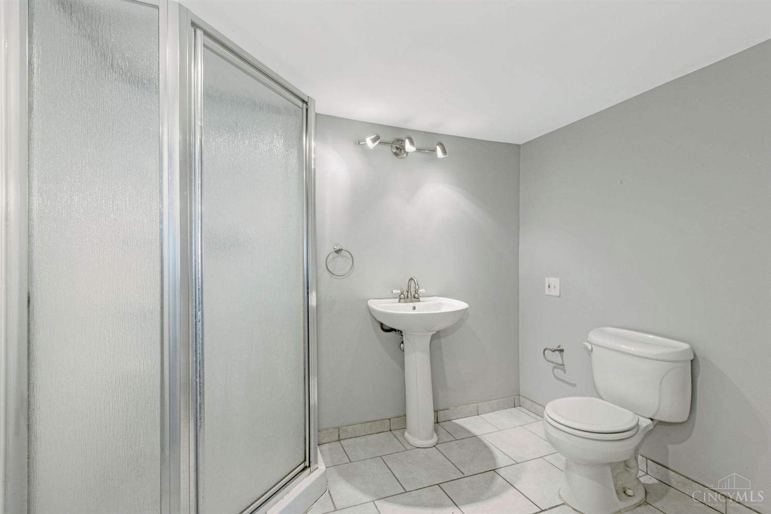 6429 Copperleaf Lane Cincinnati, OH 45230 - Photo 44 of 59