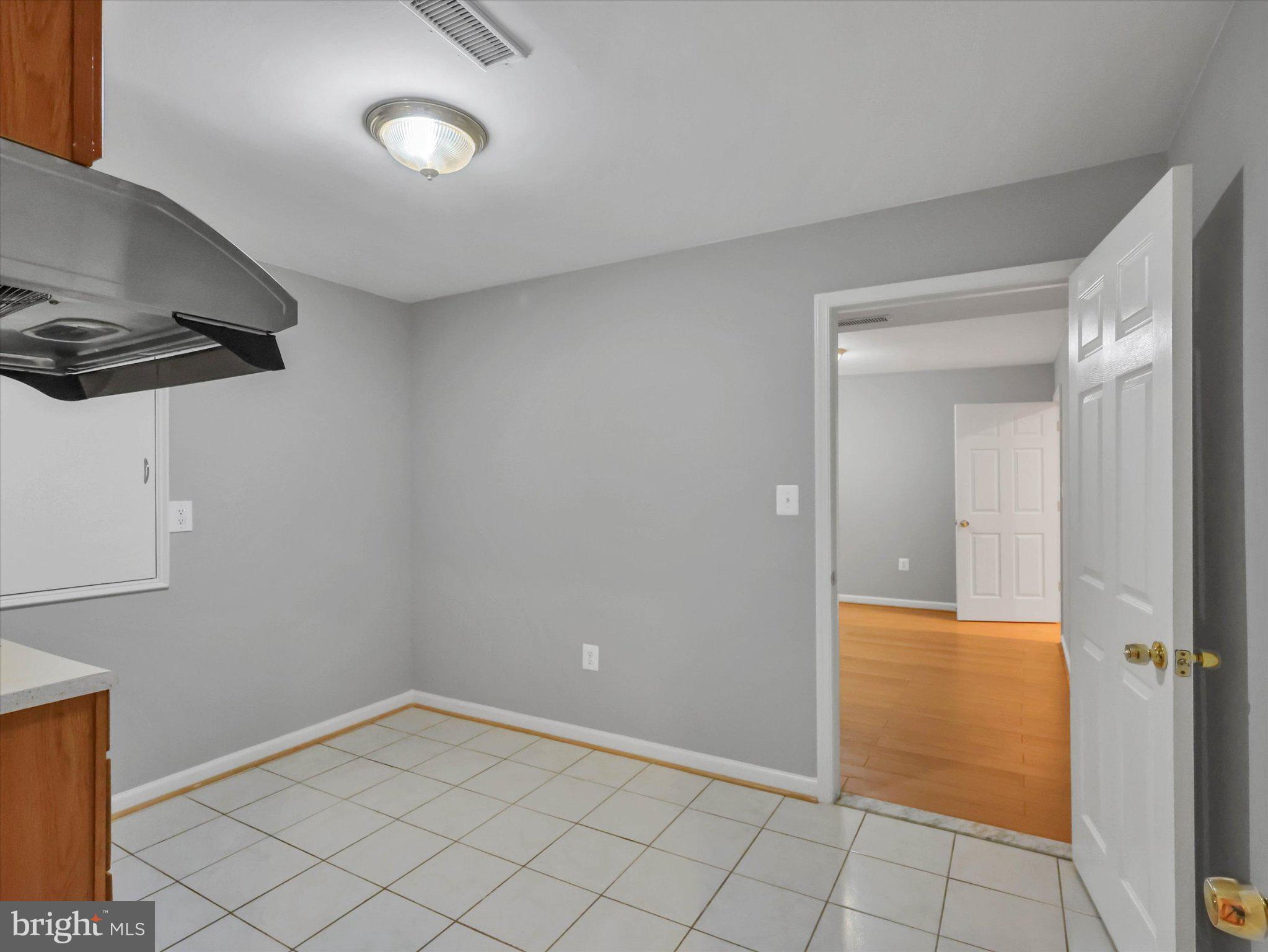 8104 Pepper Ridge Way Gaithersburg, MD 20877 - Photo 41 of 62 Bright and airy kitchen space.