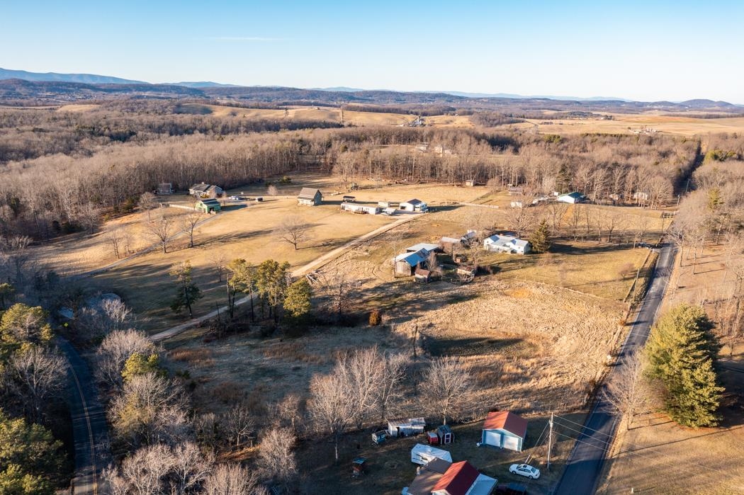 645 Wilda Road Stuarts Draft, VA 24477 - Photo 49 of 68 Gallery Image 49
