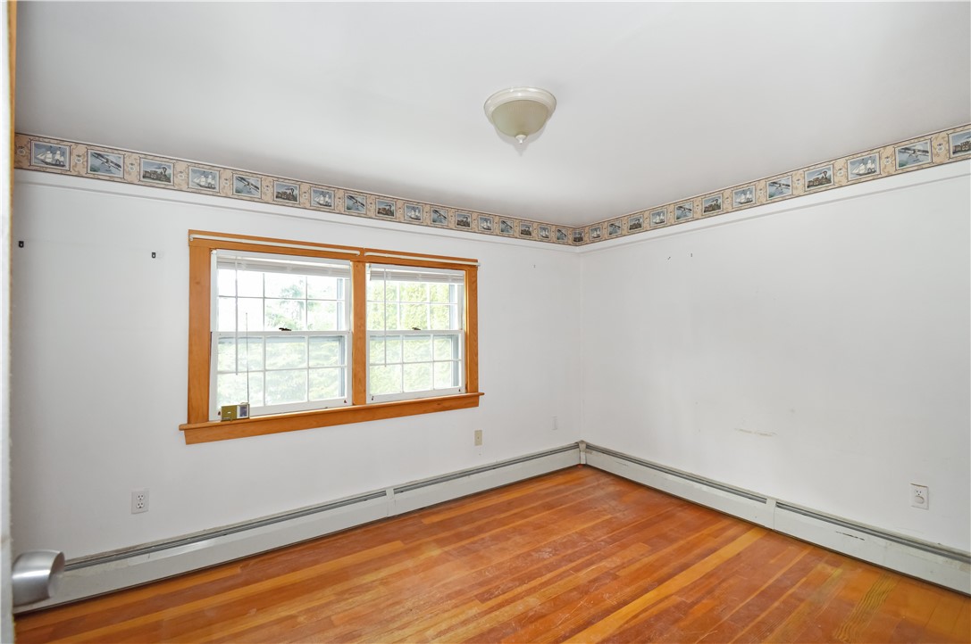 29 Forest Road Bristol, RI 02809 - Photo 16 of 31