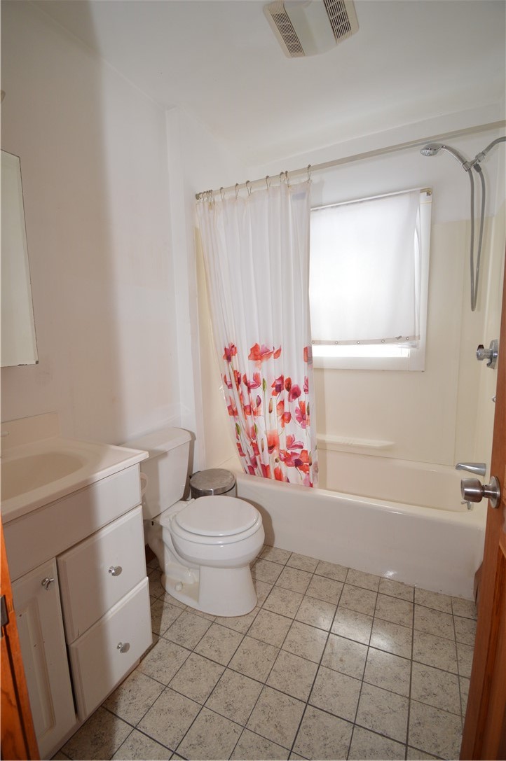 29 Forest Road Bristol, RI 02809 - Photo 21 of 31