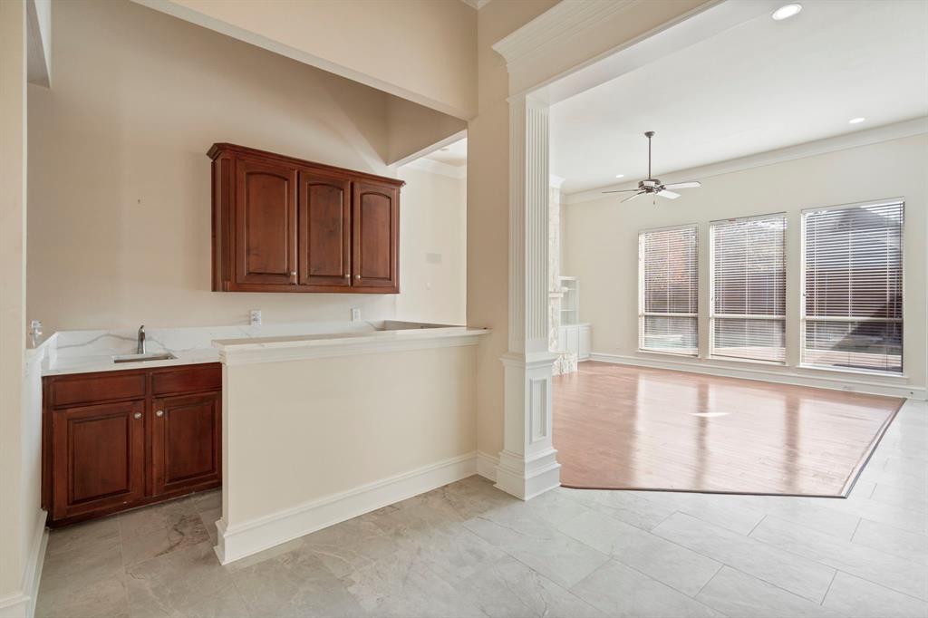 1425 Kingsmill Court Coppell, TX 75019 - Photo 10 of 30