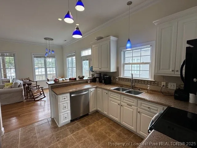 $319,900 | 28 Maple Avenue, White Lake, NC 28337