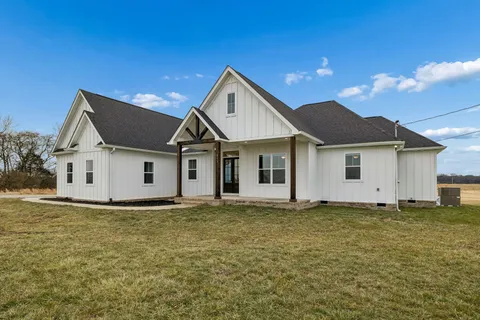 $799,900 | 213 Jack Pickle Lane, Lewisburg, TN 37091