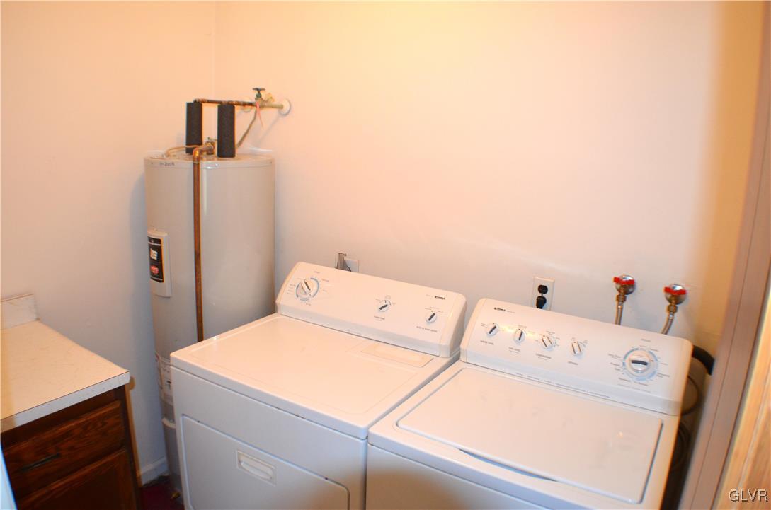 3886 Bittersweet Road Center Valley, PA 18034 - Photo 15 of 22 Gallery Image 15