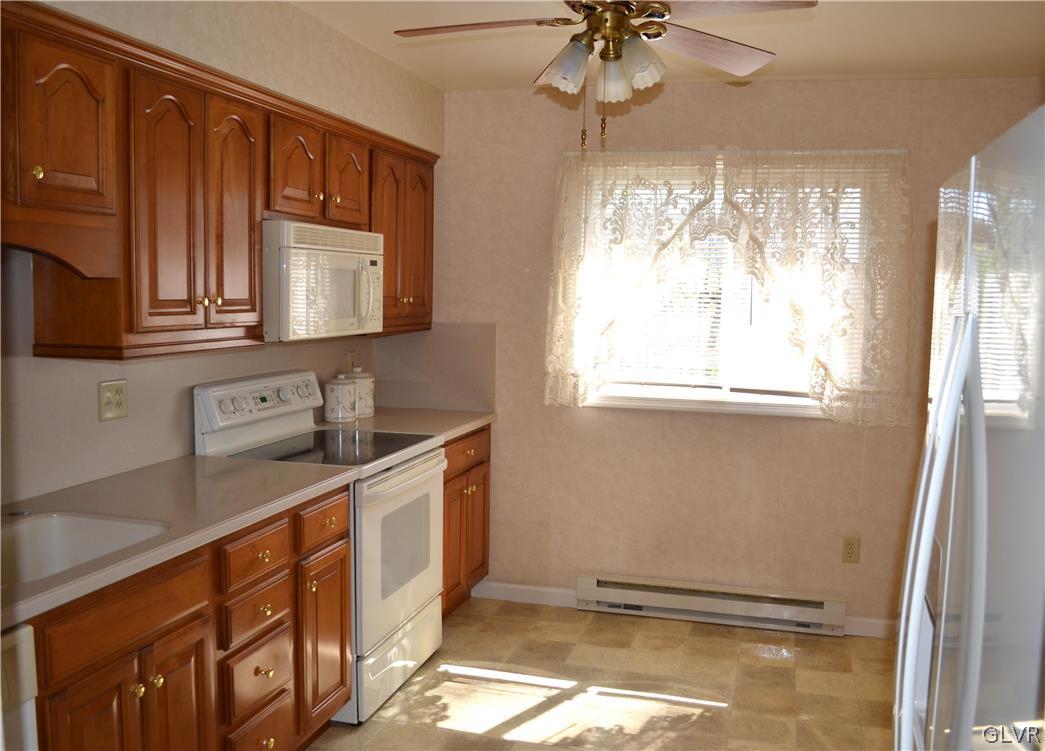 3886 Bittersweet Road Center Valley, PA 18034 - Photo 3 of 22 Gallery Image 3