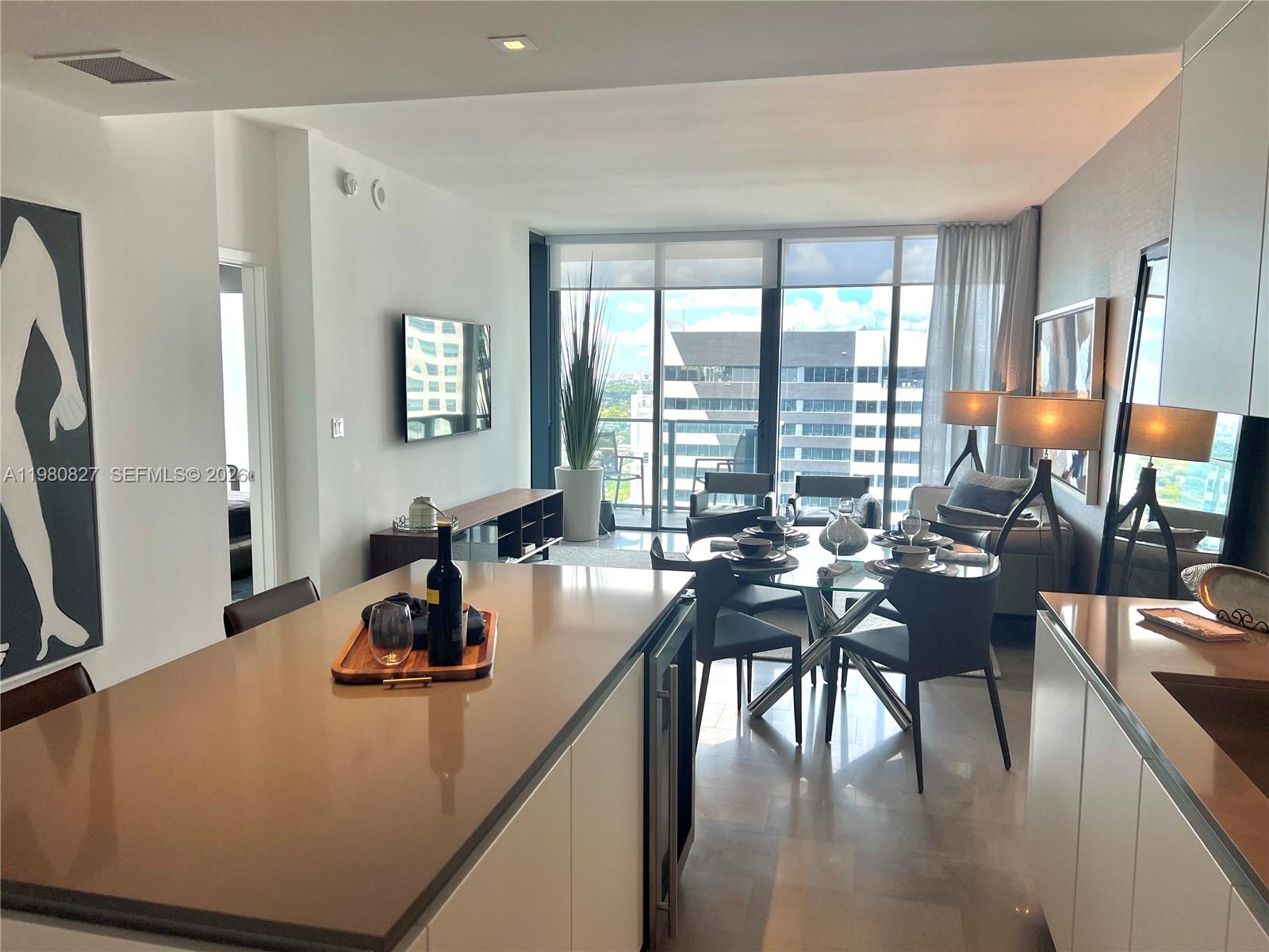 88 Southwest 7th Street, Unit 1908 Miami, FL 33130 - Photo 2 of 9