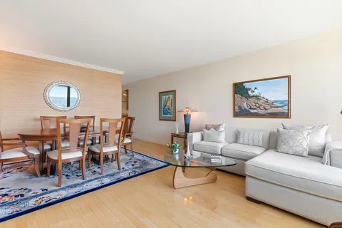$892,000 | 65 East India Row, Unit 26G, Boston, MA 02110