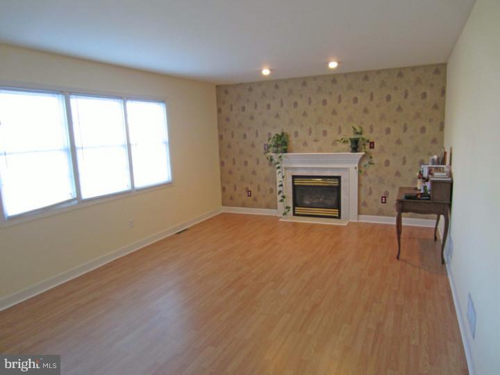 1108 Crest Road Leesport, PA 19533 - Photo 11 of 21 Family Room