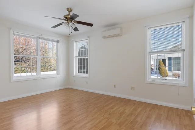 $429,000 | 171 Garden Circle, Unit 108, St. Albans Town, VT 05478