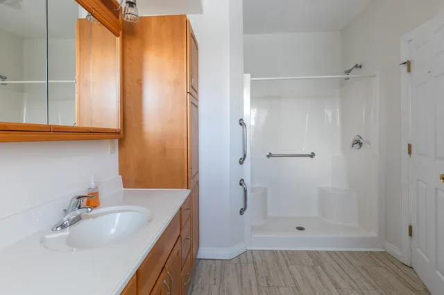 $429,000 | 171 Garden Circle, Unit 108, St. Albans Town, VT 05478