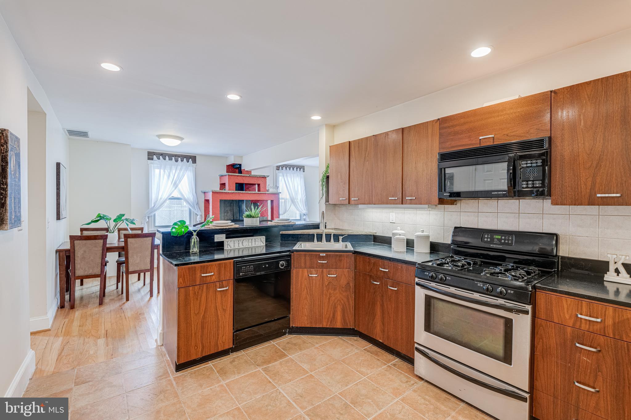 2728 Spring Hill Road Owings Mills, MD 21117 - Photo 15 of 41 Gallery Image 15