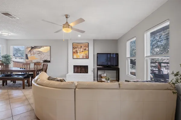 $3,500 | 3208 Twinberry Cove, Unit A, Austin, TX 78746