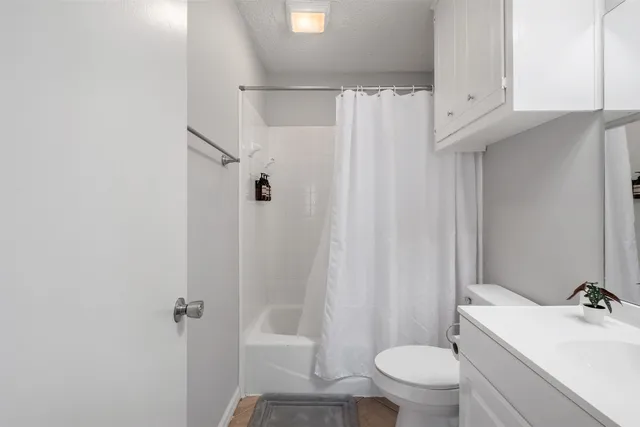 $3,500 | 3208 Twinberry Cove, Unit A, Austin, TX 78746