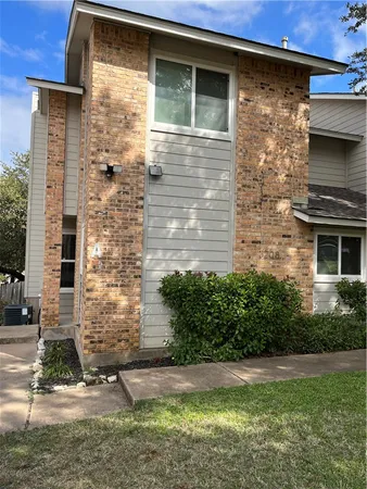 $3,500 | 3208 Twinberry Cove, Unit A, Austin, TX 78746