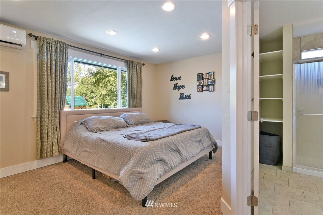 17904 28th Avenue Southeast Bothell, WA 98012 - Photo 12 of 22 Gallery Image 12