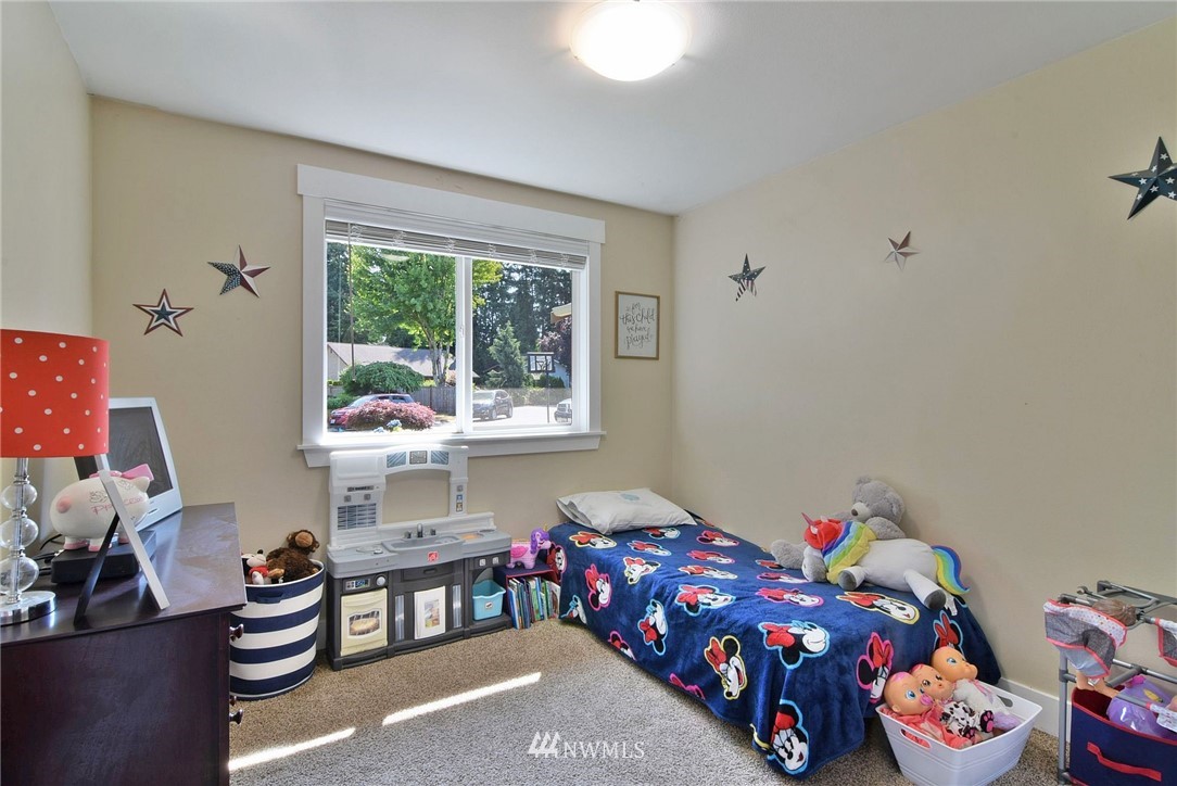 17904 28th Avenue Southeast Bothell, WA 98012 - Photo 15 of 22 Gallery Image 15