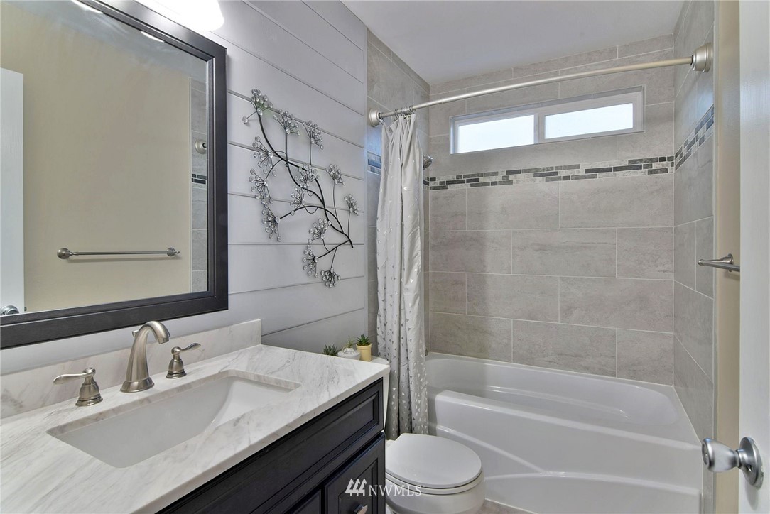 17904 28th Avenue Southeast Bothell, WA 98012 - Photo 16 of 22 Gallery Image 16