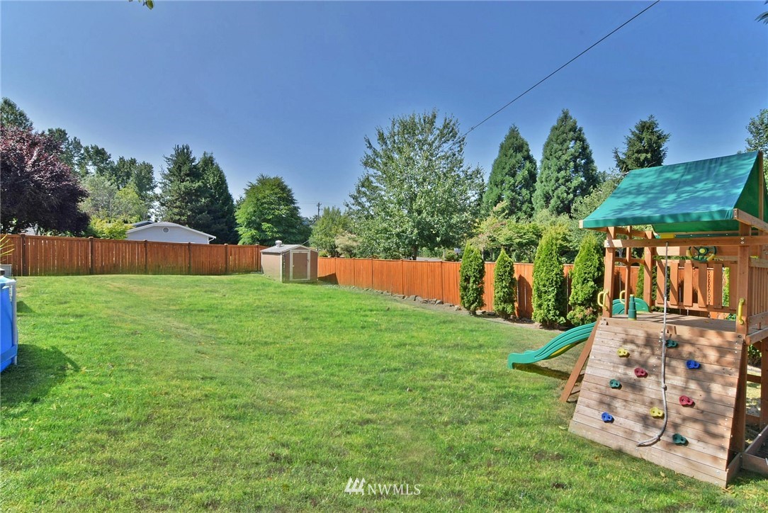 17904 28th Avenue Southeast Bothell, WA 98012 - Photo 19 of 22 Gallery Image 19
