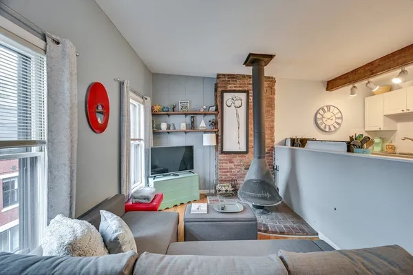 $3,300 | 24 Bradford Street, Unit 3, Boston, MA 02118